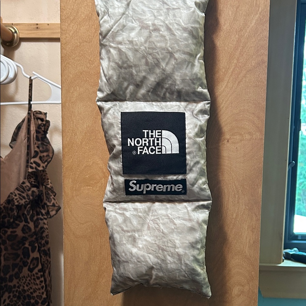 Supreme x The North Face Silver Scarf